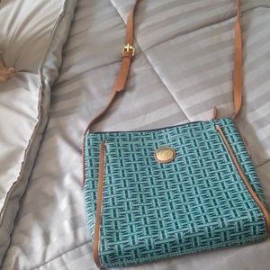 Like New Tommy Hilfiger crossbody